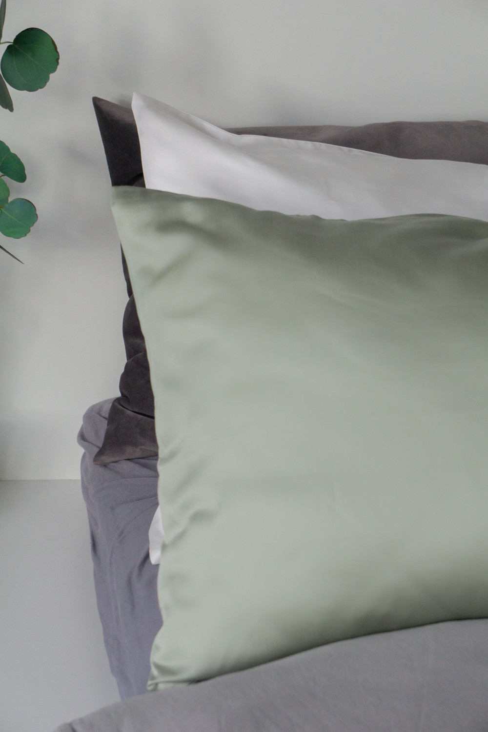 Наволочки из тенселя, оттенок Шалфей